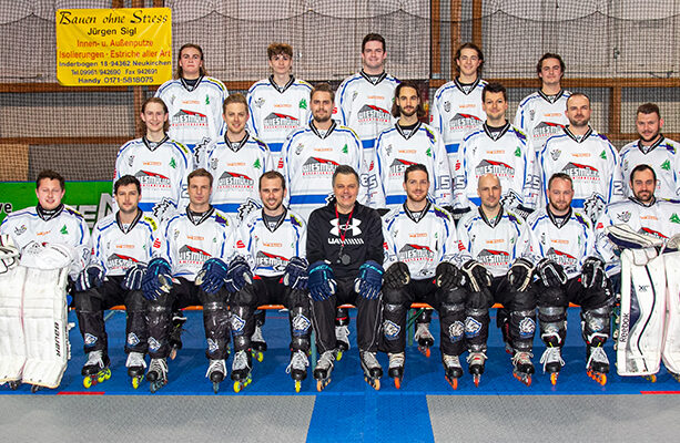 Gruppenfoto des Teams der 1. Bundesliga des IHC Atting