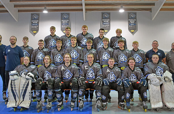 Teamfoto der Junioren des IHC Atting