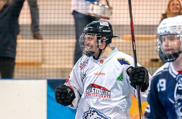 Verteidiger Florian Meichel bei der EM auf dem Spielfeld